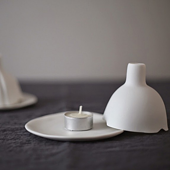 Igloo tealight holder